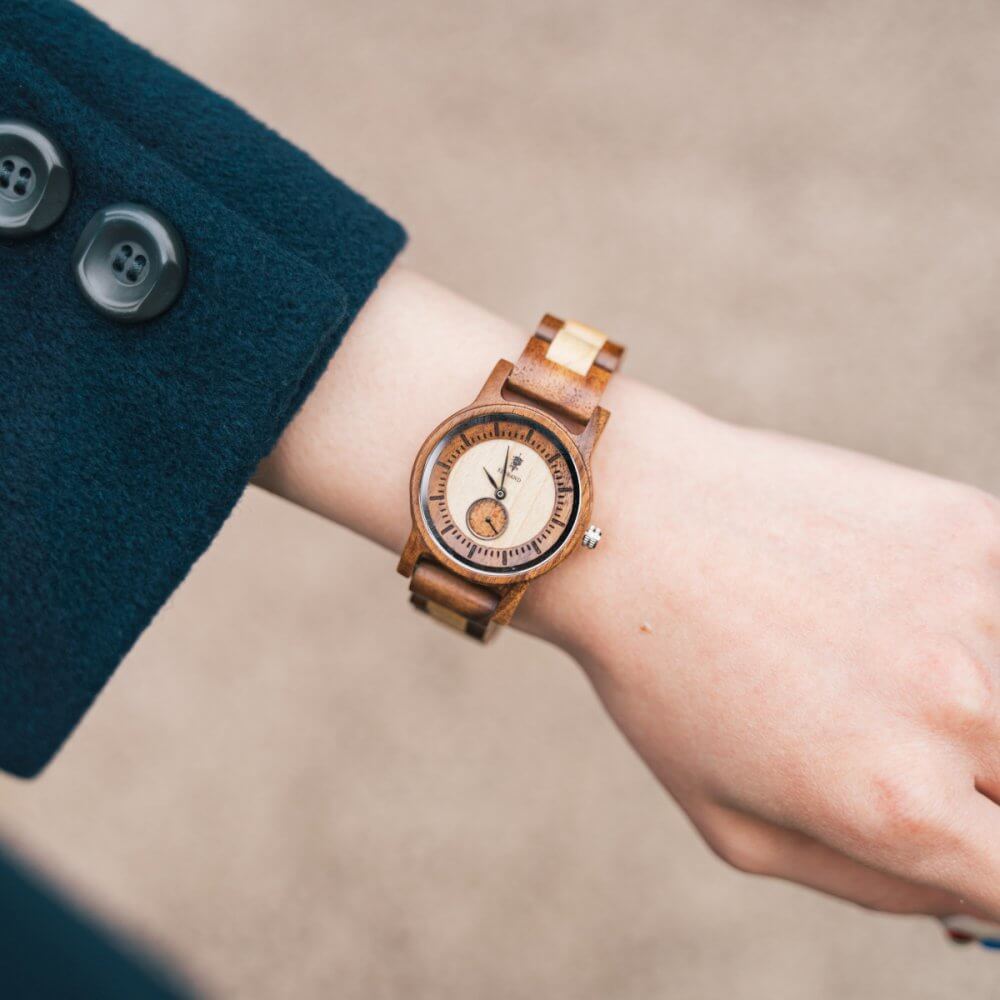 アカシアとメイプルウッドの木製腕時計 32mm 女性向け Mond Acacia & Maplewood