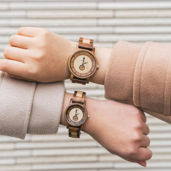 アカシアとメイプルウッドの木製腕時計 40mm 男性向け Mond Acacia & Maplewood