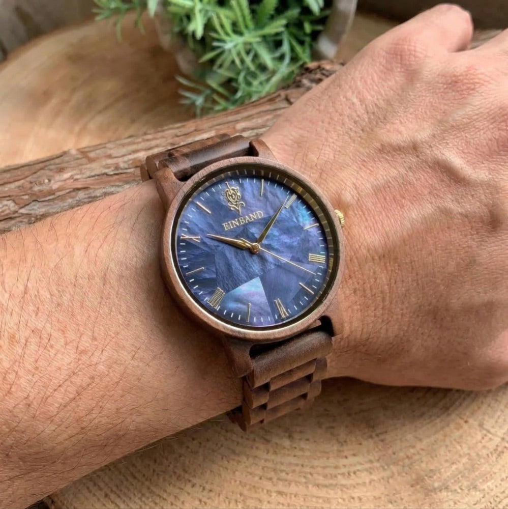 Natural shell wooden watch 40mm for men Reise Mother of pearl & Olive