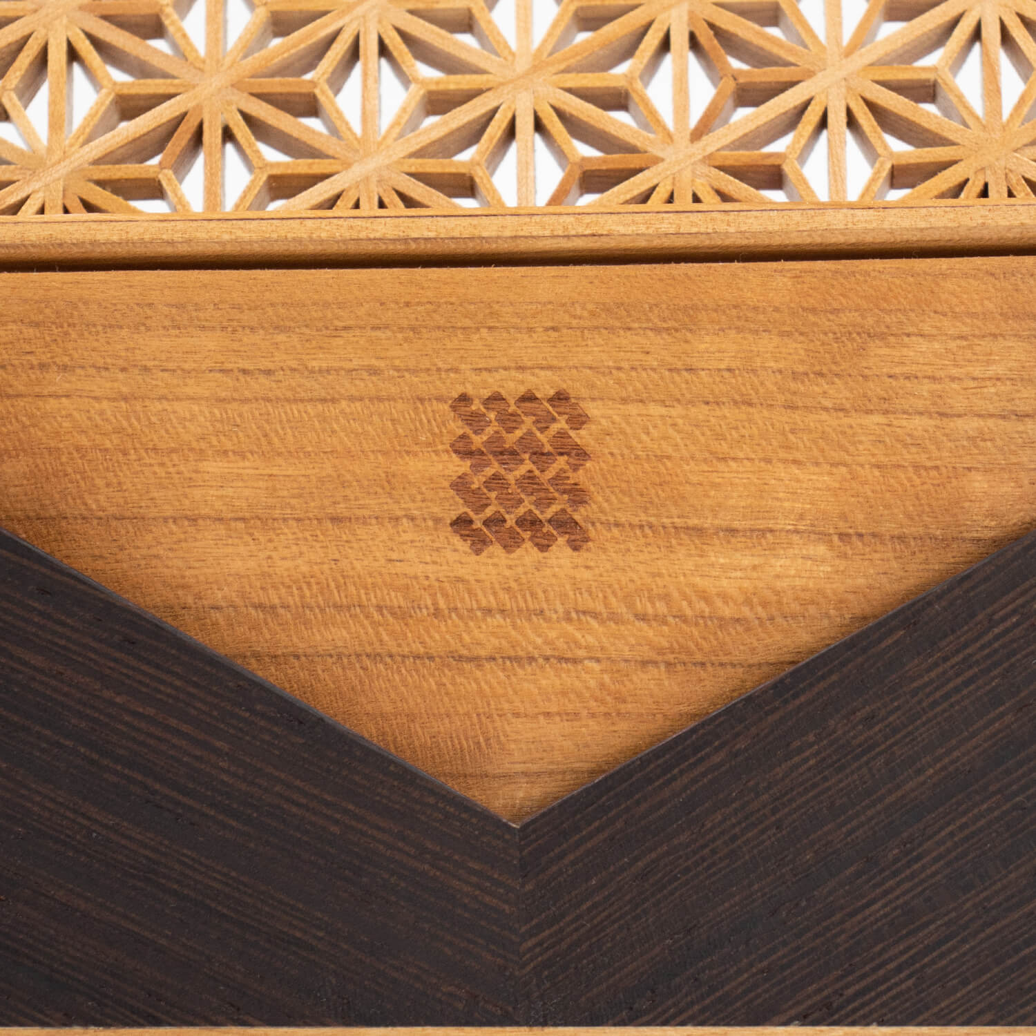 Enishi ウェンジ Mokutopiaオリジナル 組子細工のカードケース アメリカンチェリー