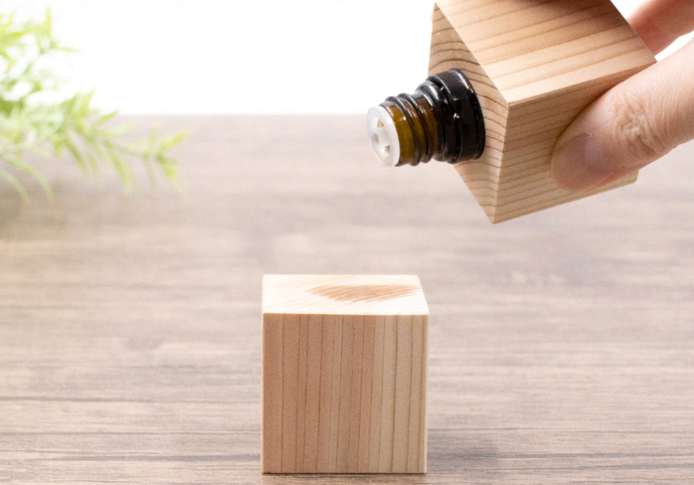 ヒーリングキューブ(秋田杉キューブ)