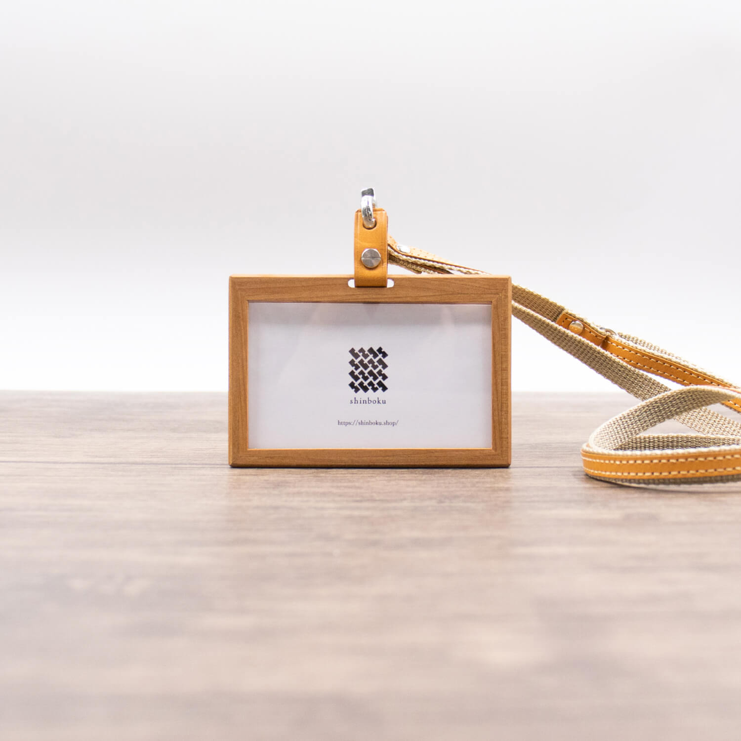 Ichie 組子細工のIDカードケース ヤマザクラ