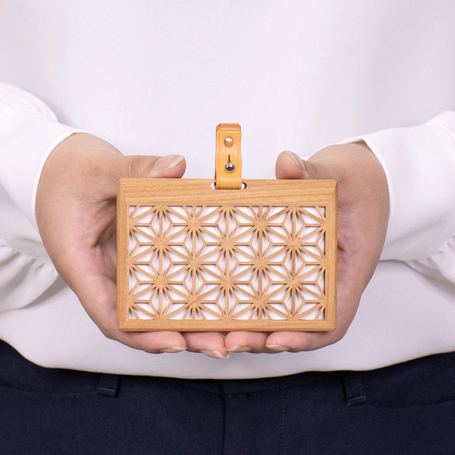 Ichie 組子細工のIDカードケース