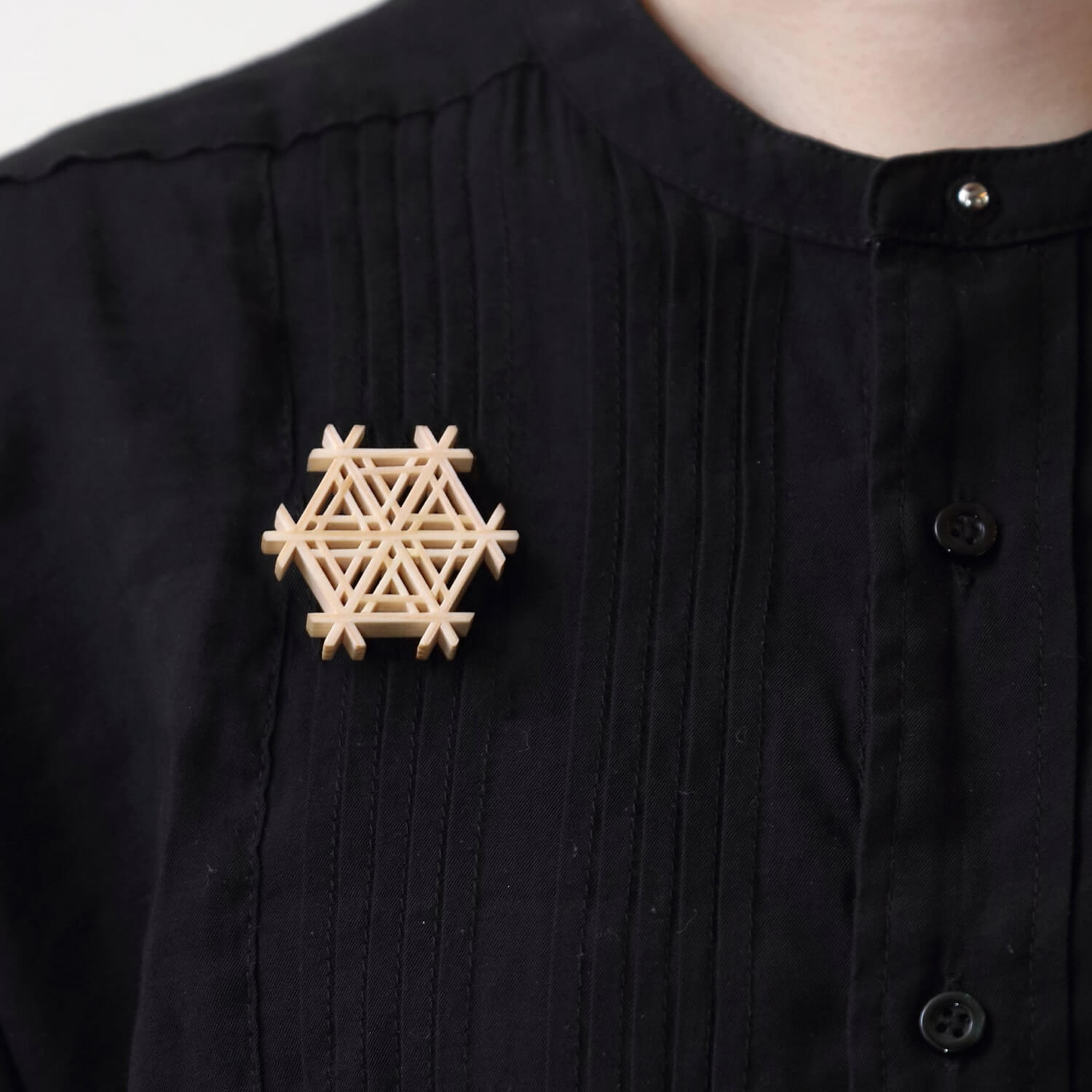 Goma 組子細工のブローチ:胡麻