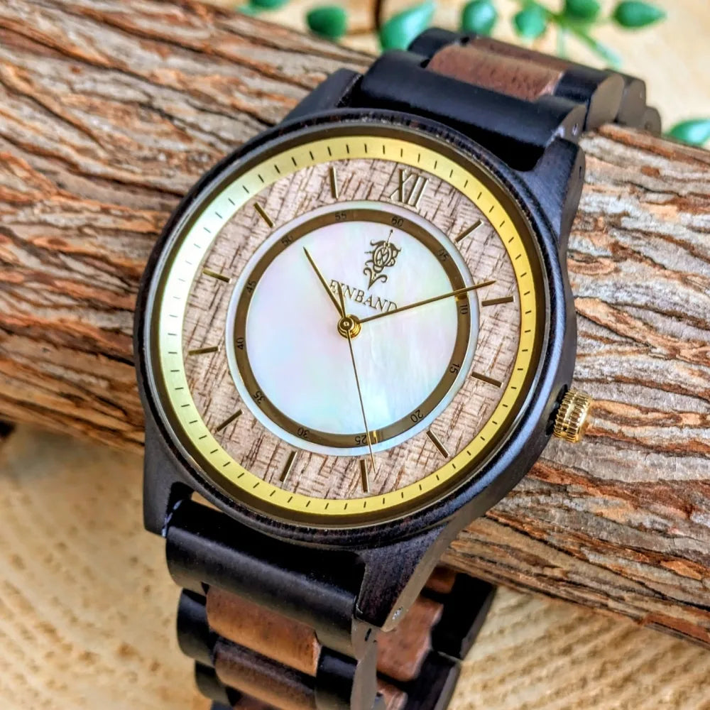 マザーオブパールとエボニー&クルミの木製腕時計 40mm 男性向け Anmut