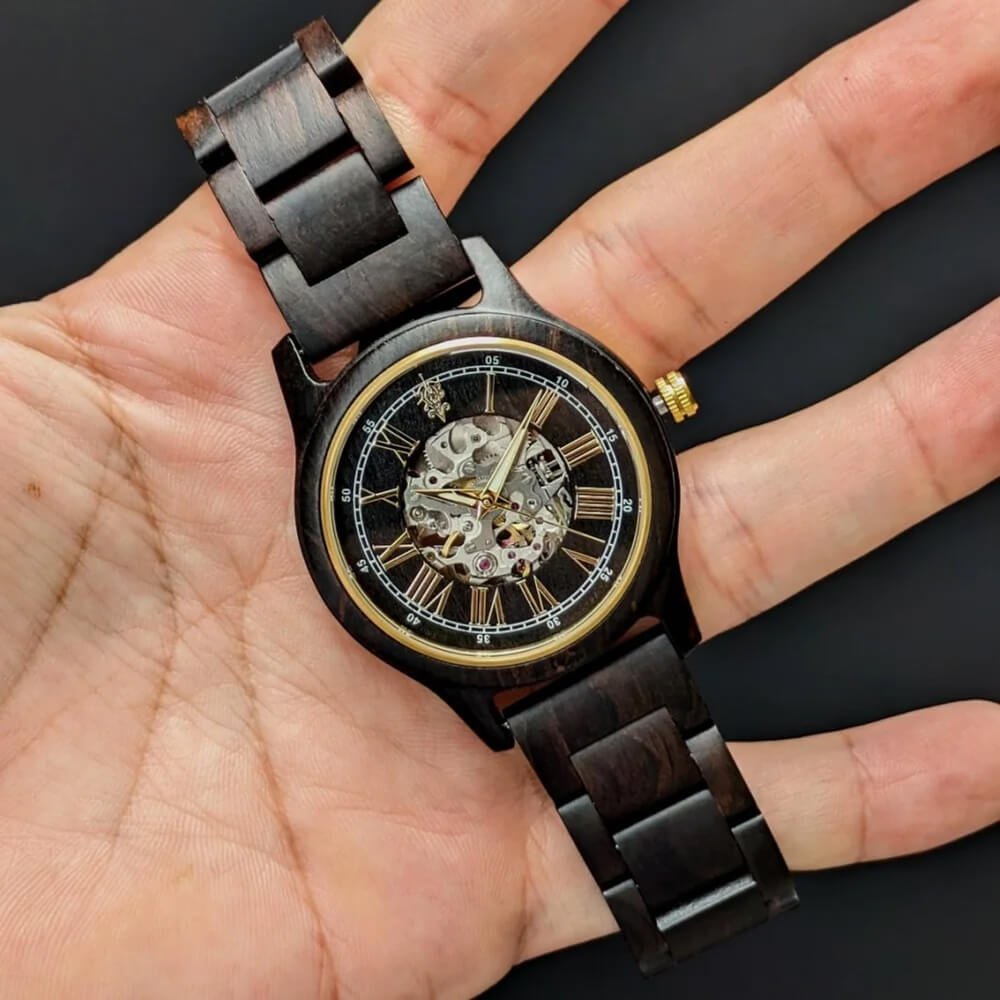 エボニーウッドの自動巻き木製腕時計 40mm 男性向け Frieden