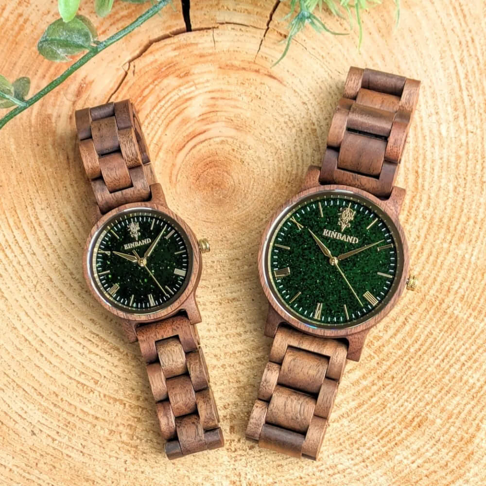 グリーンサンドストーンの木製腕時計 32mm 女性向け Reise Green sandstone × Walnut