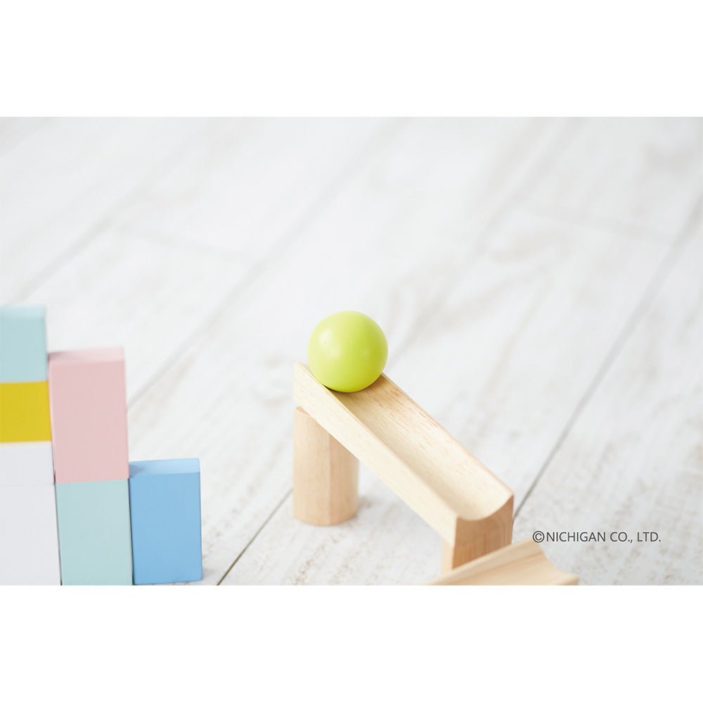 ころんとスロープドミノ