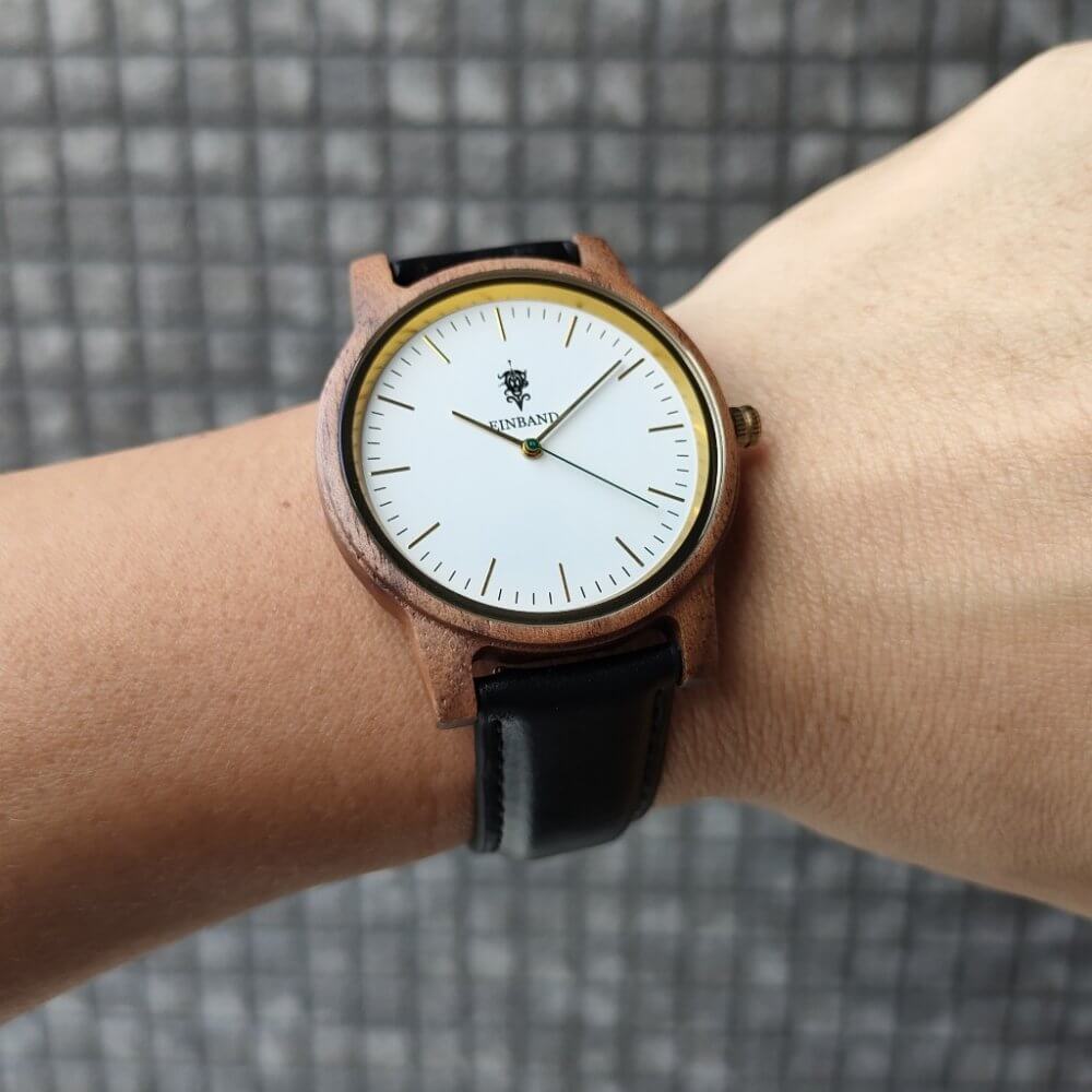 クルミの木製腕時計 40mm 男性向け Glanz WHITE 本革レザーベルト ブラック 黒