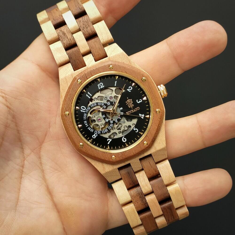 自動巻き木製腕時計 ブラック文字盤 46mm 男性向け Meteor Walnut & Maple wood