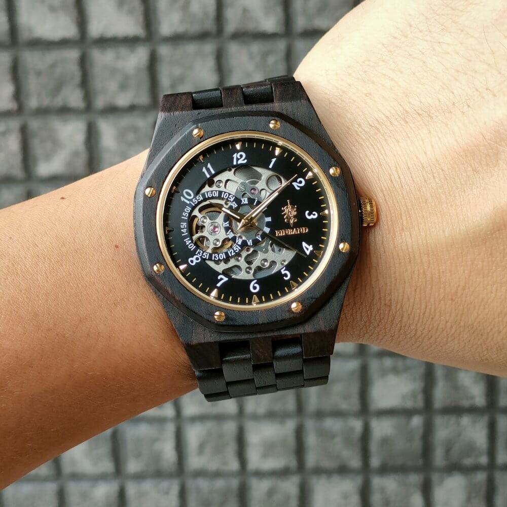 自動巻き木製腕時計 ブラック文字盤 エボニーウッド 46mm 男性向け Meteor Ebony Wood