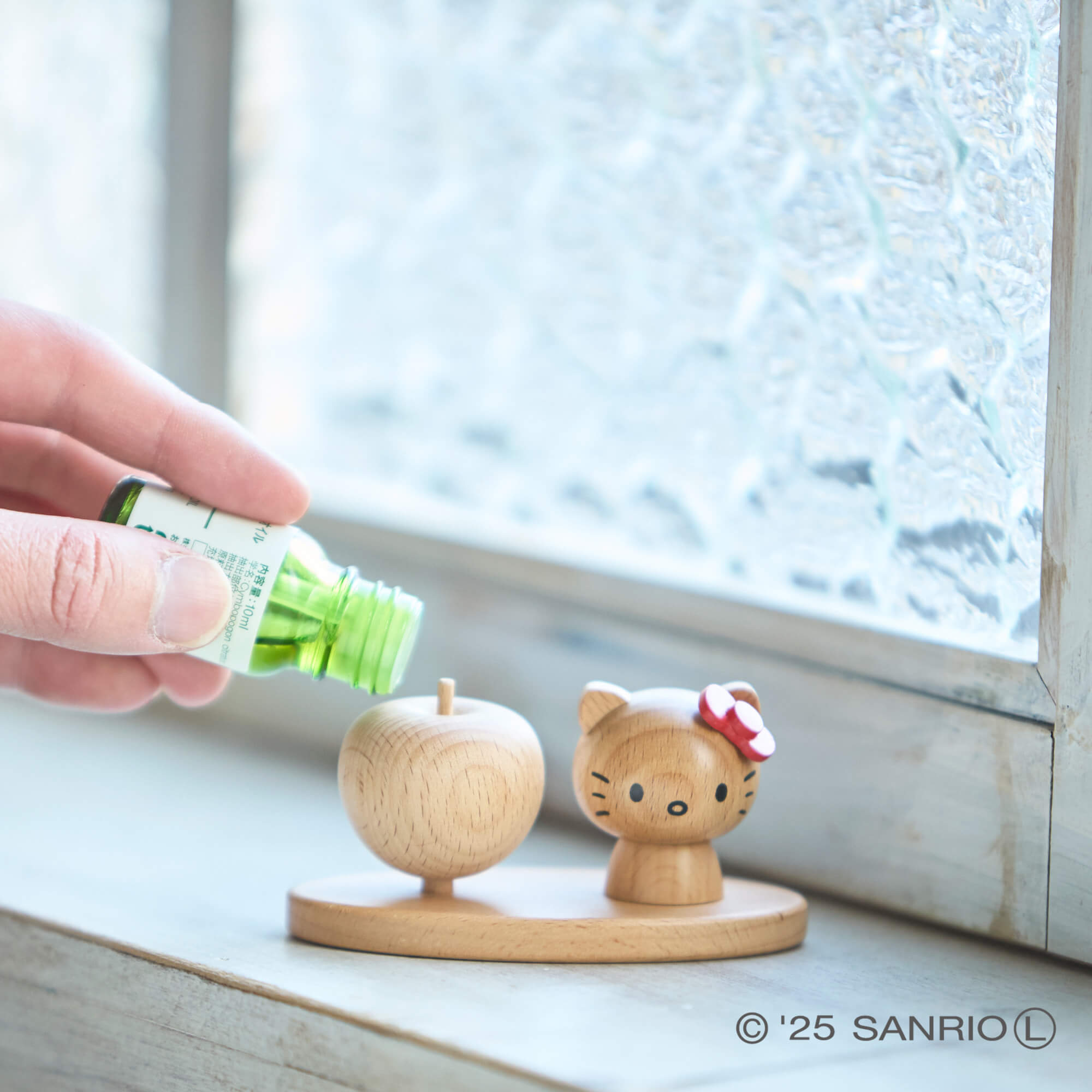 ハローキティ アロマキャンドルとフィギュアセット ☆千趣会☆ハローキティ／アロマキャンドルセット☆フィギュア12種