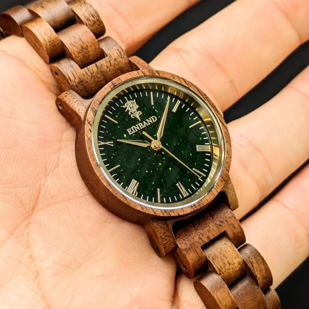 グリーンサンドストーンの木製腕時計 32mm 女性向け Reise Green sandstone × Walnut