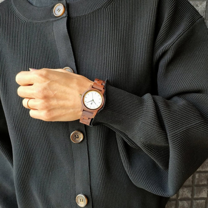 クルミの木製腕時計 32mm 女性向け Glanz WHITE